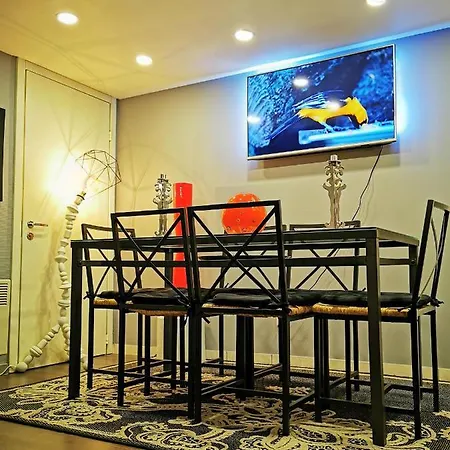 Old Town Basement Apartment