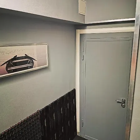 Apartment Old Town Basement *