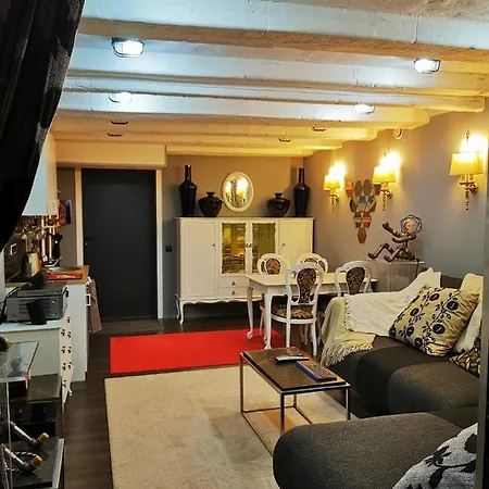 Apartment Old Town Basement